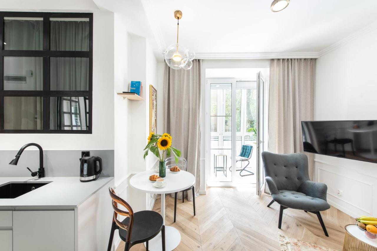 Park Lane Apartment Lea Krakau Buitenkant foto